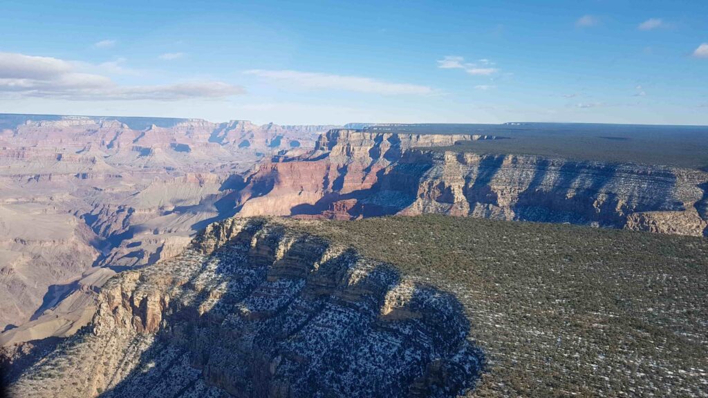 Grand Canyon visto do helicóptero